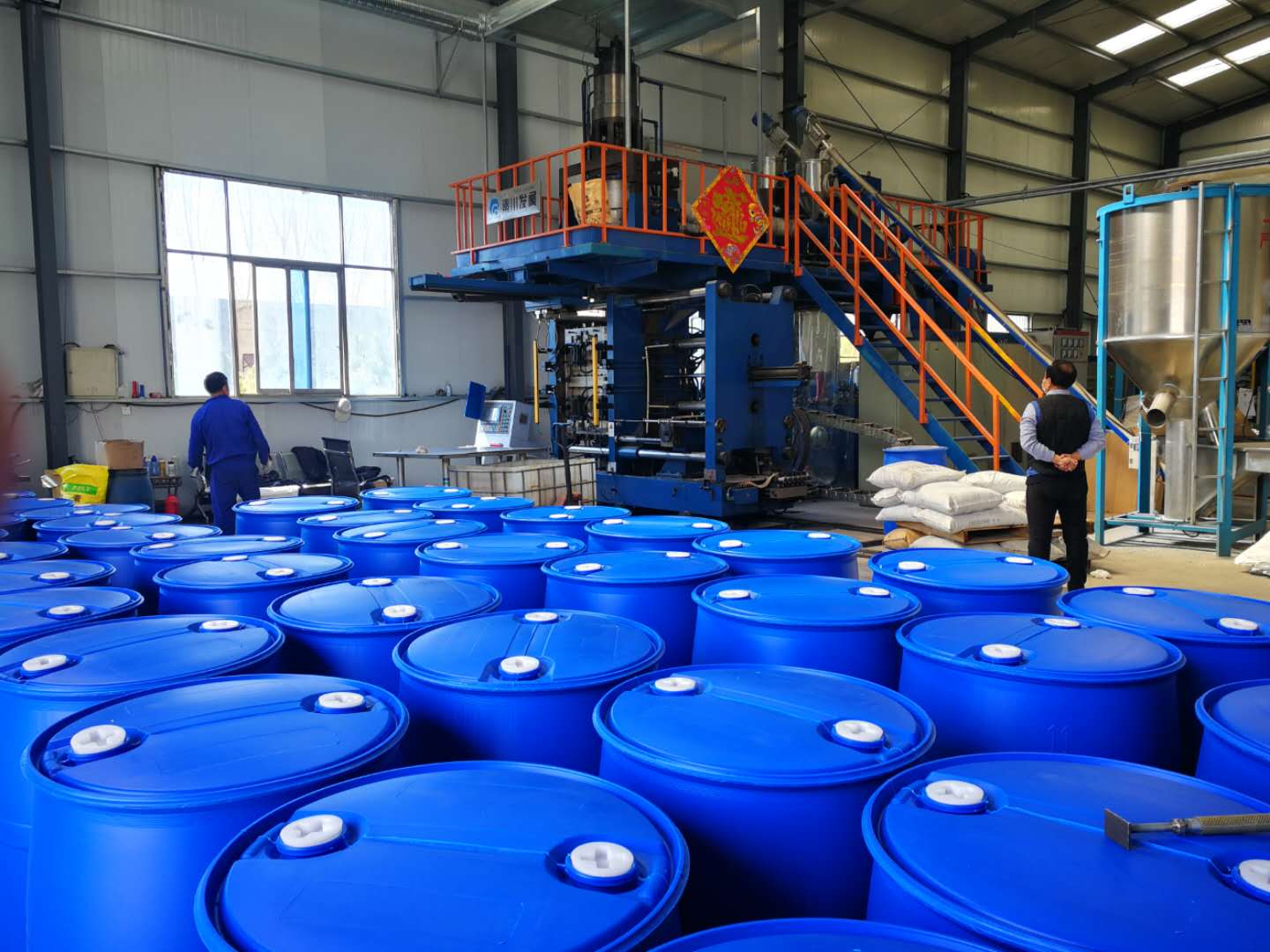 ����Ͱ����